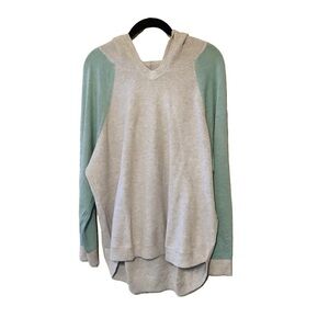 NWOT Evolution by Cyrus Gray Green Colorblock Waffle Knit Hoodie 2X Stitch Fix